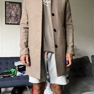 Mens long coat. H&M. Good condition. Brown.